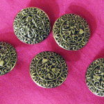 thomas-buttons Tons of buttons for Thomas' coat