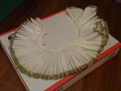 ruff-step6 1590s ruff being pinned & curled
