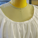 my camicia's neckline
